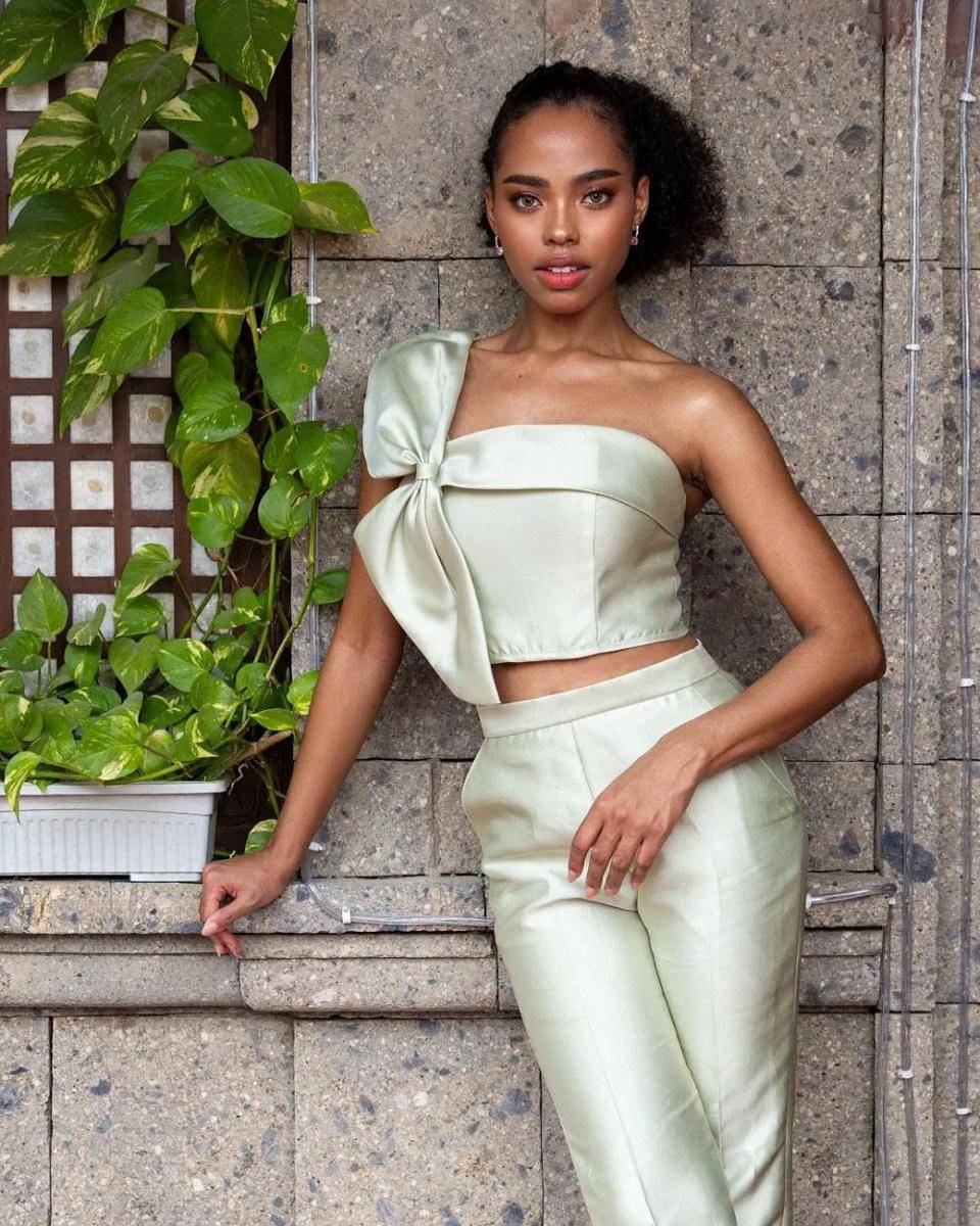 Potret Miss Universe Filipina 2024 Chelsea Manalo (Instagram.com/manalochelsea)