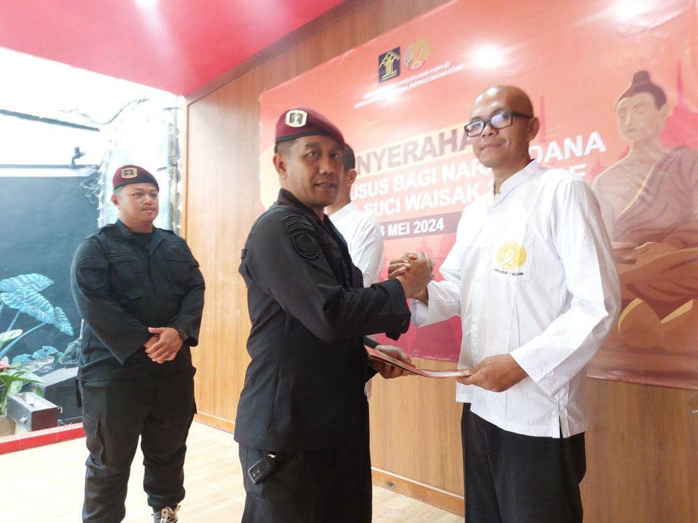 Ilustrasi-pemberian remisi khusus hari besar keagamaan kepada napi di Jatim. Dok. Kemenkumham Jatim.