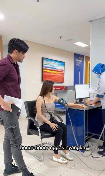 potret Kevin Aprilio umumkan kehamilan istri (instagram.com/kevinaprilio)