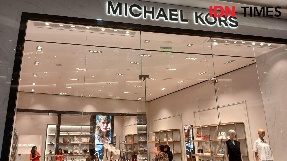Michael Kors Buka Gerai Perdana di Jogja, Sasar Gen-Z sebagai Pasarnya
