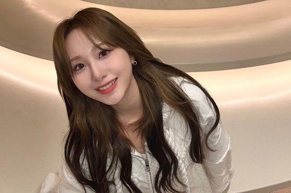 Takahashi Juri Umumkan Keluar dari Rocket Punch