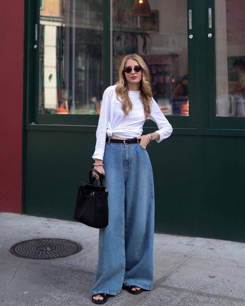 OOTD atasan putih ala Valerie Kei (instagram.com/valerie.kei)