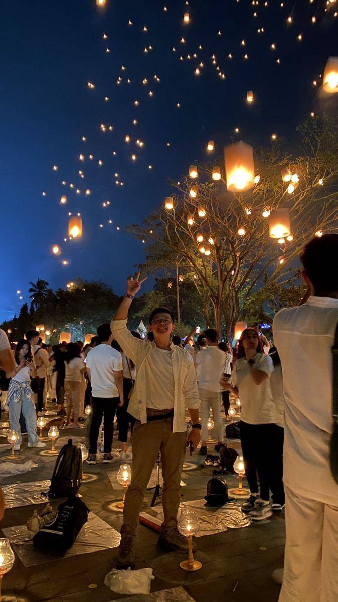 Potret festival lampion di Borobodur (x.com/canisiusandrew)