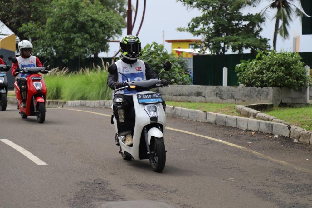 AHM Ajak Masyarakat Jajal Langsung Honda EM1 e: