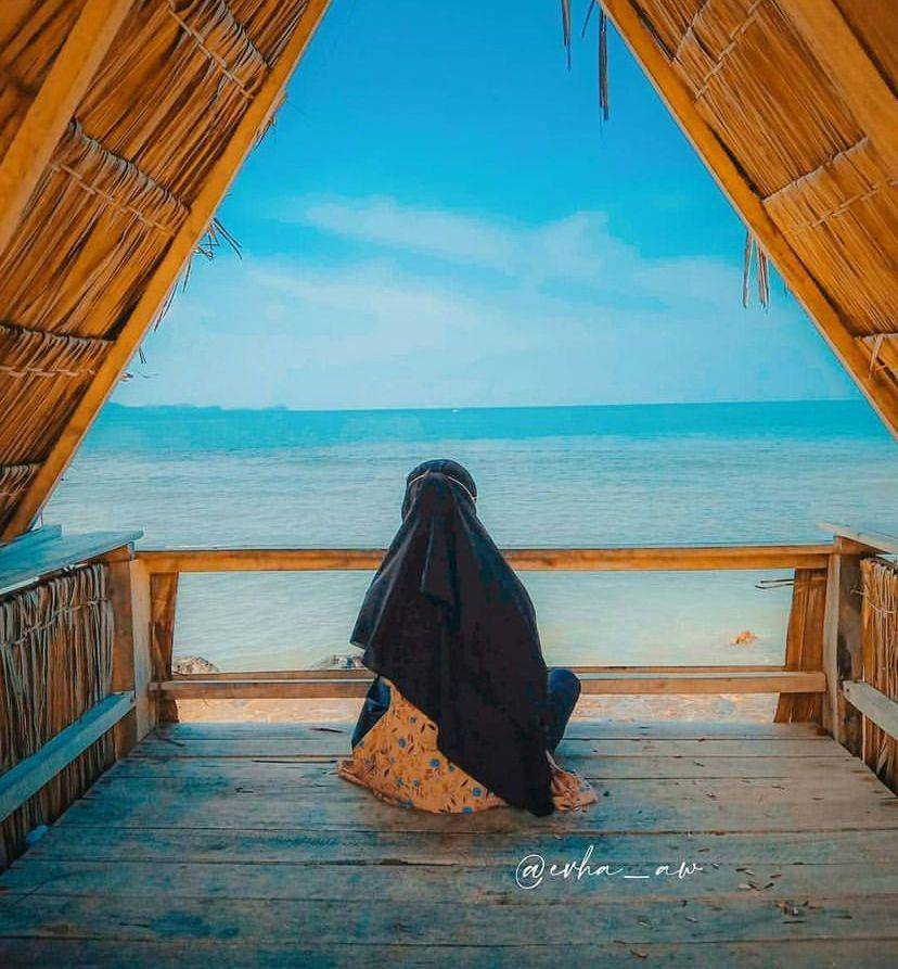 Pantai Kunjir. (Instagram/evha_aw)