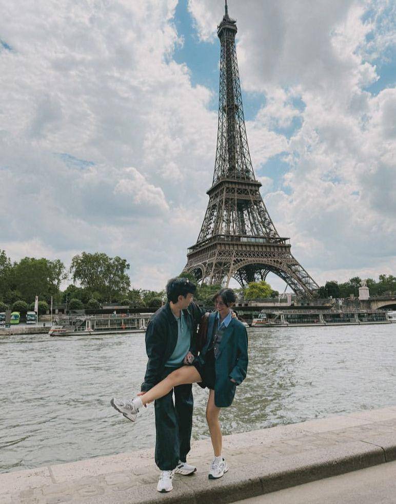 potret Vidi Aldiano dan Sheila Dara di Paris (instagram.com/vidialdiano)