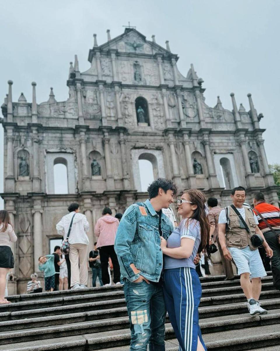 potret keluarga Felicya Angelista dan Caesar Hito (instagram.com/felicyangelista_)