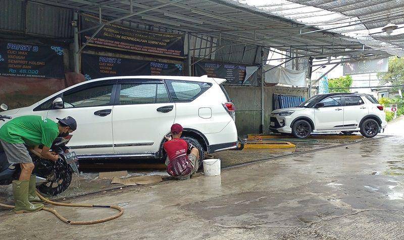 Bubble Carwash (google.com/maps/Esti Susanti)