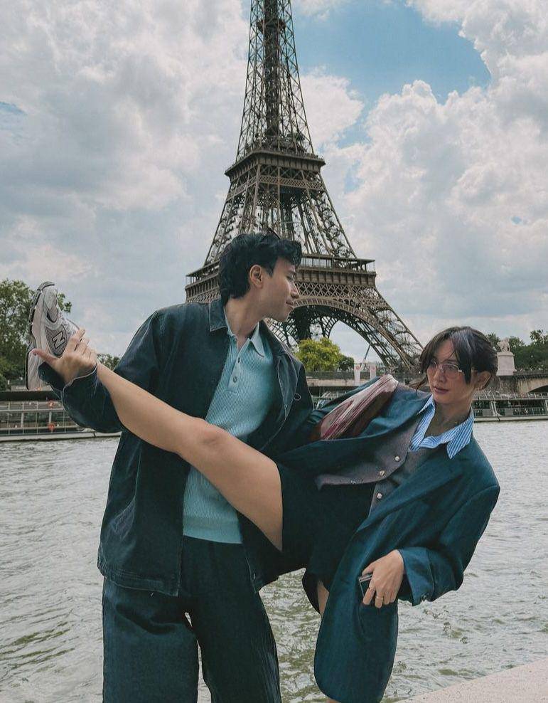 potret Vidi Aldiano dan Sheila Dara di Paris (instagram.com/vidialdiano)