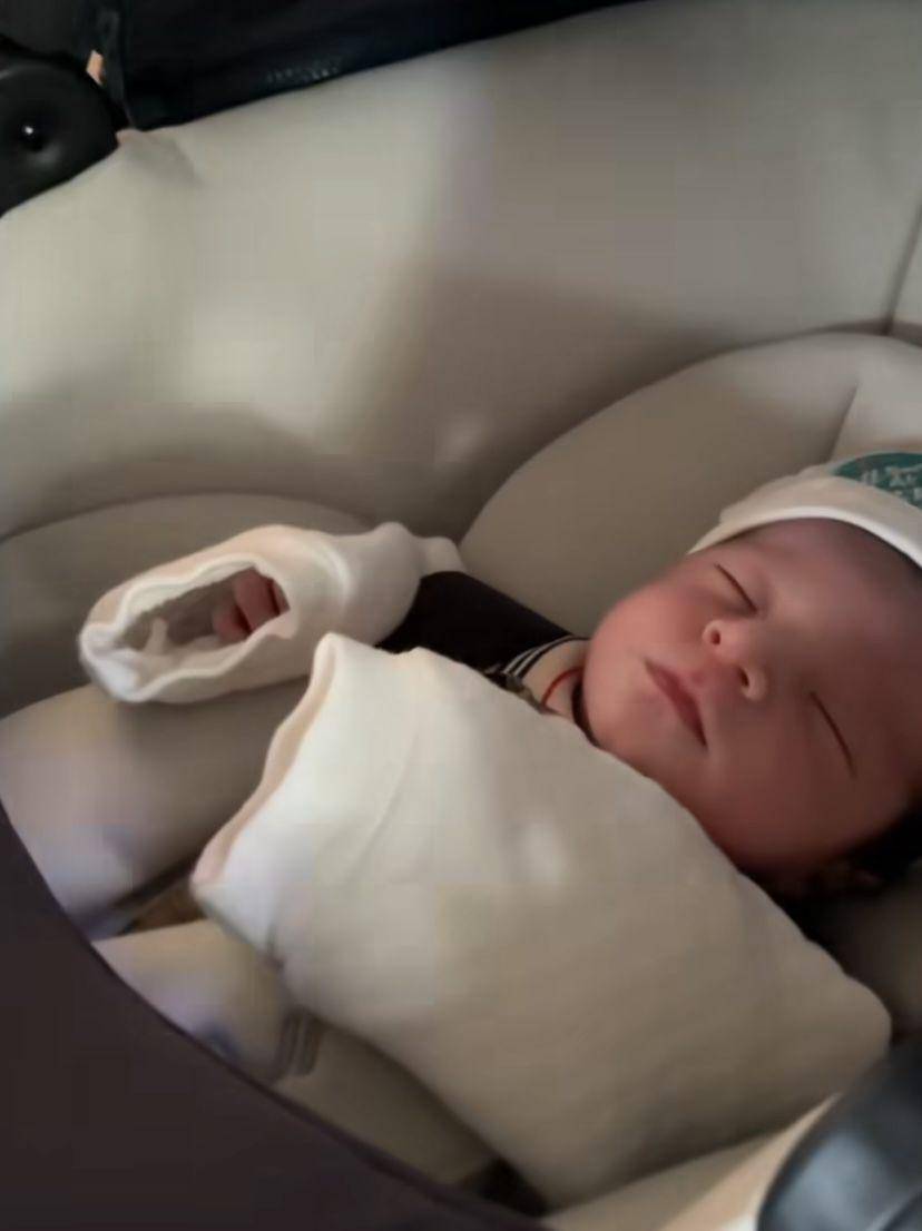 potret Bem Smith Opra, anak Oky Pratama yang baru lahir (Instagram.com/bemsmithopra)