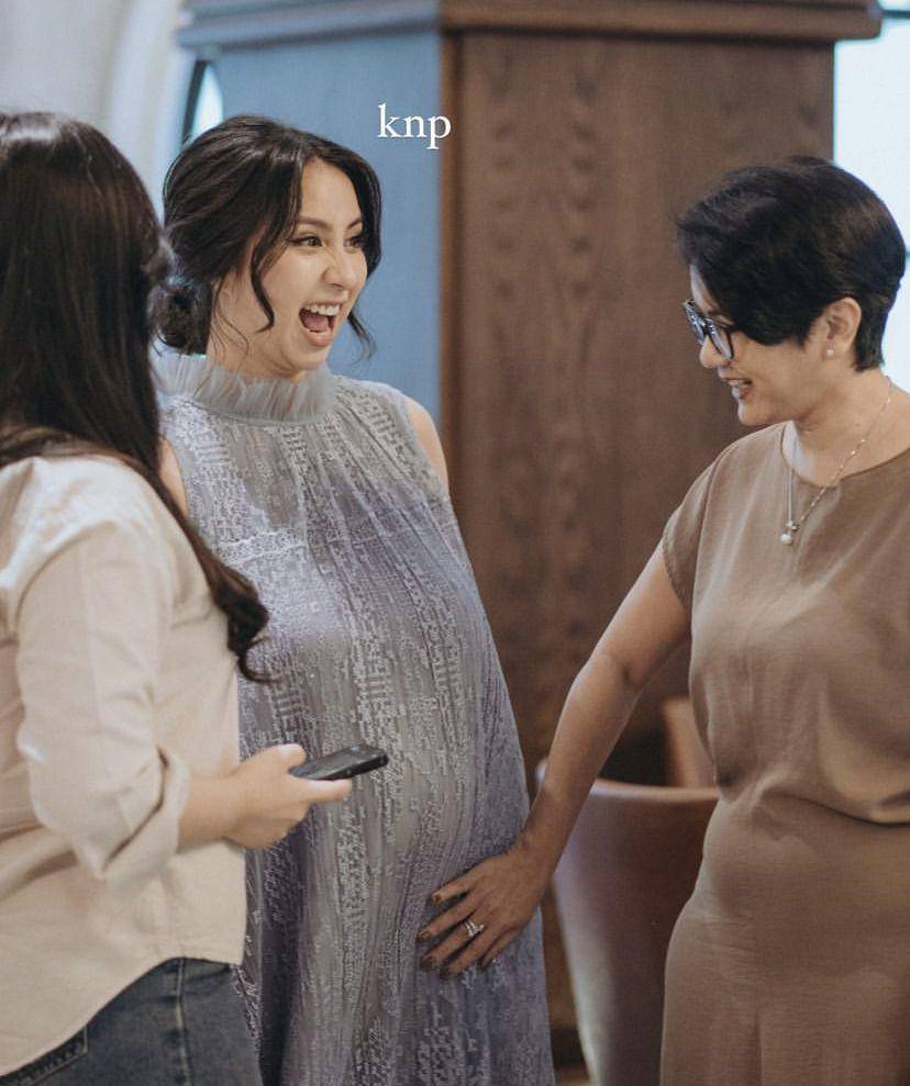 potret syukuran 7 bulan kehamilan Clairine Clay (Instagram.com/jojosuherman)