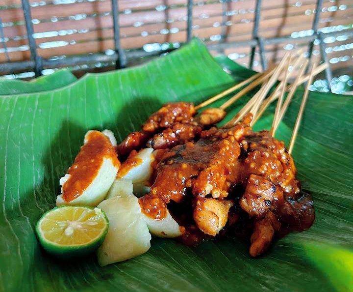 6 Tempat Makan Murah di Jalan Raya Lembang—Bandung