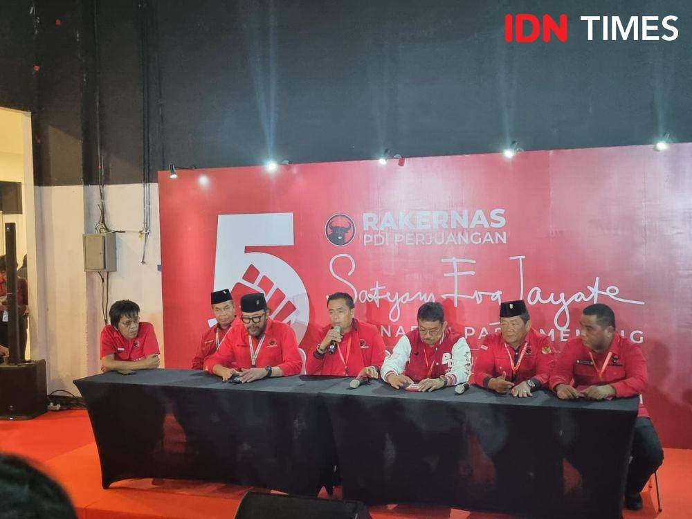 Konferensi pers sejumlah Kepala DPD PDIP di Rakernas V PDIP, Ancol, Jakarta Utara (IDN Times/Ilman Nafi'an)