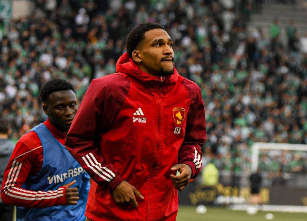 Andreas Hountondji saat menjalani sesi latihan di Rodez AF. (instagram.com/rodezaveyronfootball)