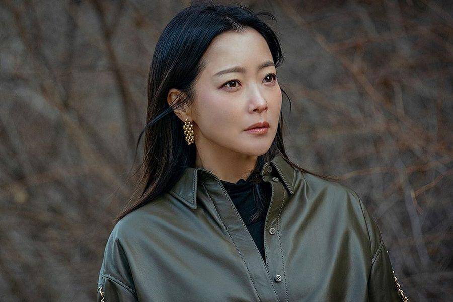 No Yeong Won (Kim Hee Sun) di drakor Bitter Sweet Hell (instagram.com/mbcdrama_now)