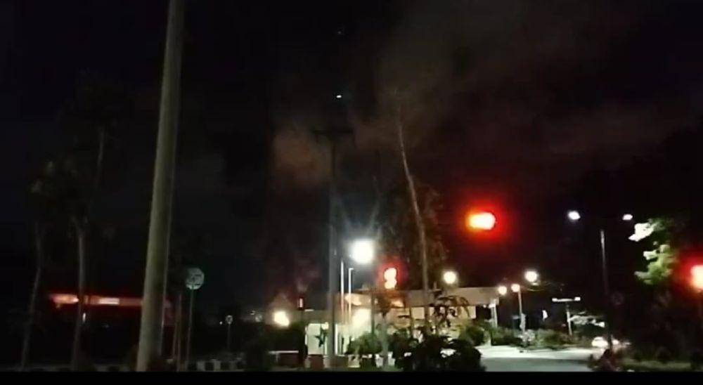 Musibah kebakaran terjadi di area Kilang Pertamina Balikpapan di Kalimantan Timur (Kaltim) pada Sabtu 25 April 2024 sekitar pukul 04.25 Wita.