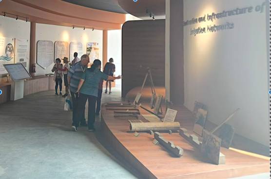Para delegasi dan peserta World Water Forum ke-10 saat mengunjungi Museum Mandala Manthika Kabupaten Tabanan, Bali, Sabtu (25/5/2024). (Dok. Kementerian PUPR)