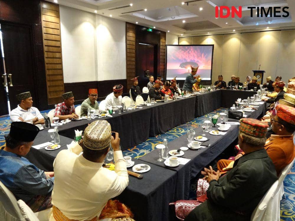 Polemik Maskot Pilkada 2024 KPU Bandar Lampung Selesai Secara Adat