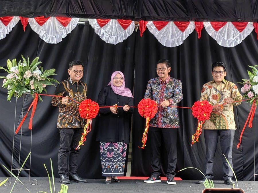 Gedung IKALUIN Jakarta Diresmikan, Kang Ace: Jadi Karier Center Alumni