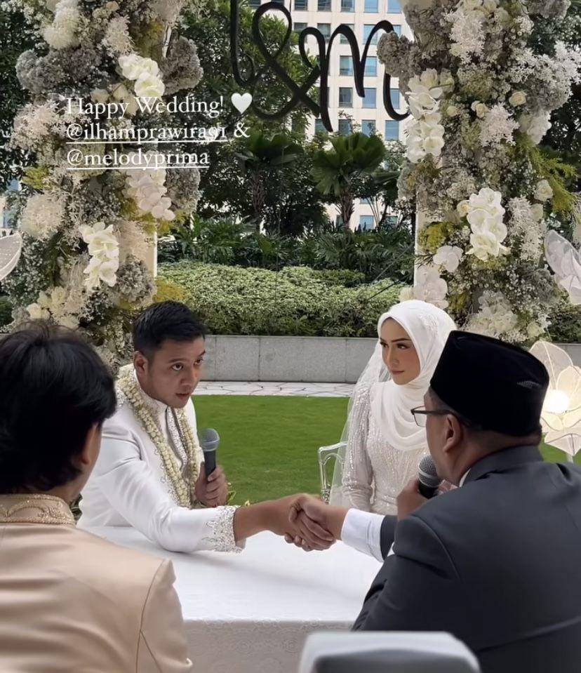 potret pernikahan Melody Prima dan Ilham Prawira (Instagram.com/rhessmanisa)