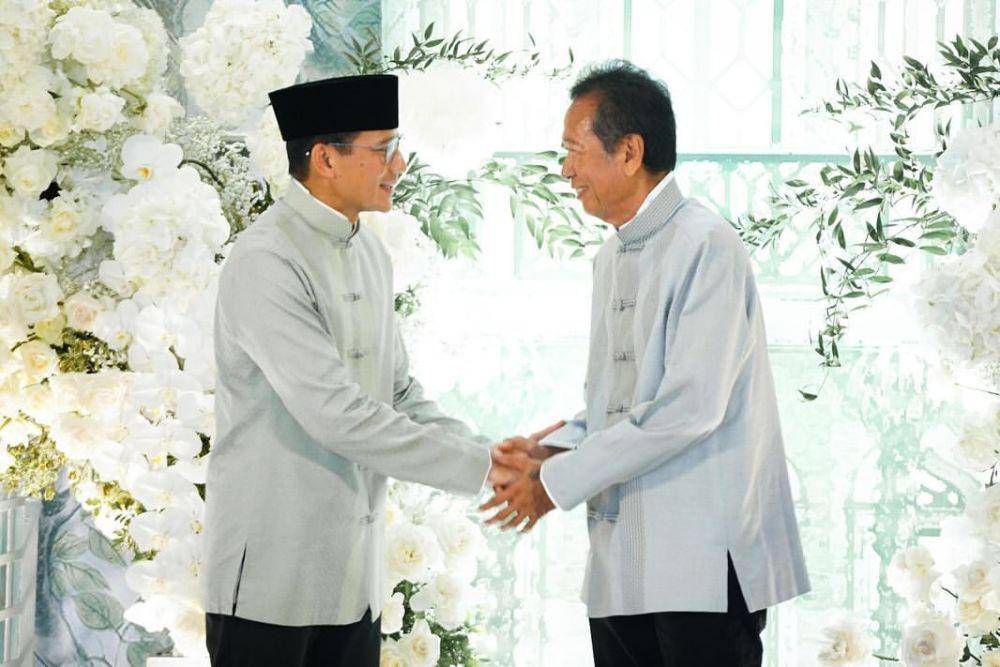 potret lamaran Rio Haryanto dan Athina Papadimitrio (Instagram.com/sandiuno)