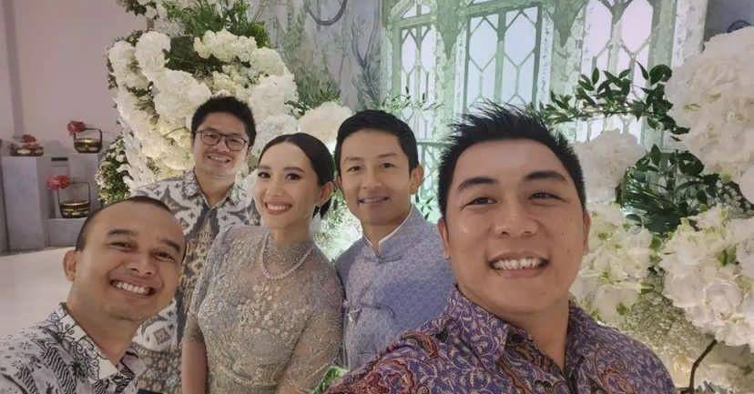 potret lamaran Rio Haryanto dan Athina Papadimitrio (Instagram.com/anatolyaditya)