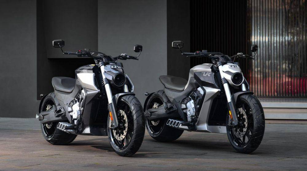 2 Varian Benda LFC 700. (benda-moto.com)