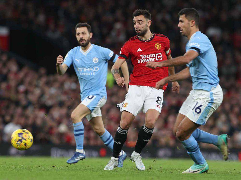 Manchester United melawan Manchester City di EPL 2023/2024. (manutd.com)