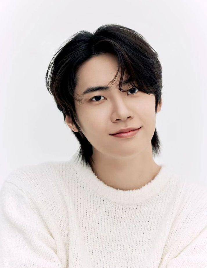 Lee Jin Hyuk (instagram.com/bill_ent_official)