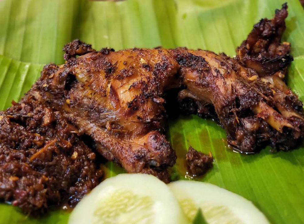 Ayam Bakar Artomoro Semarang (google.com/maps/Trias Erai)