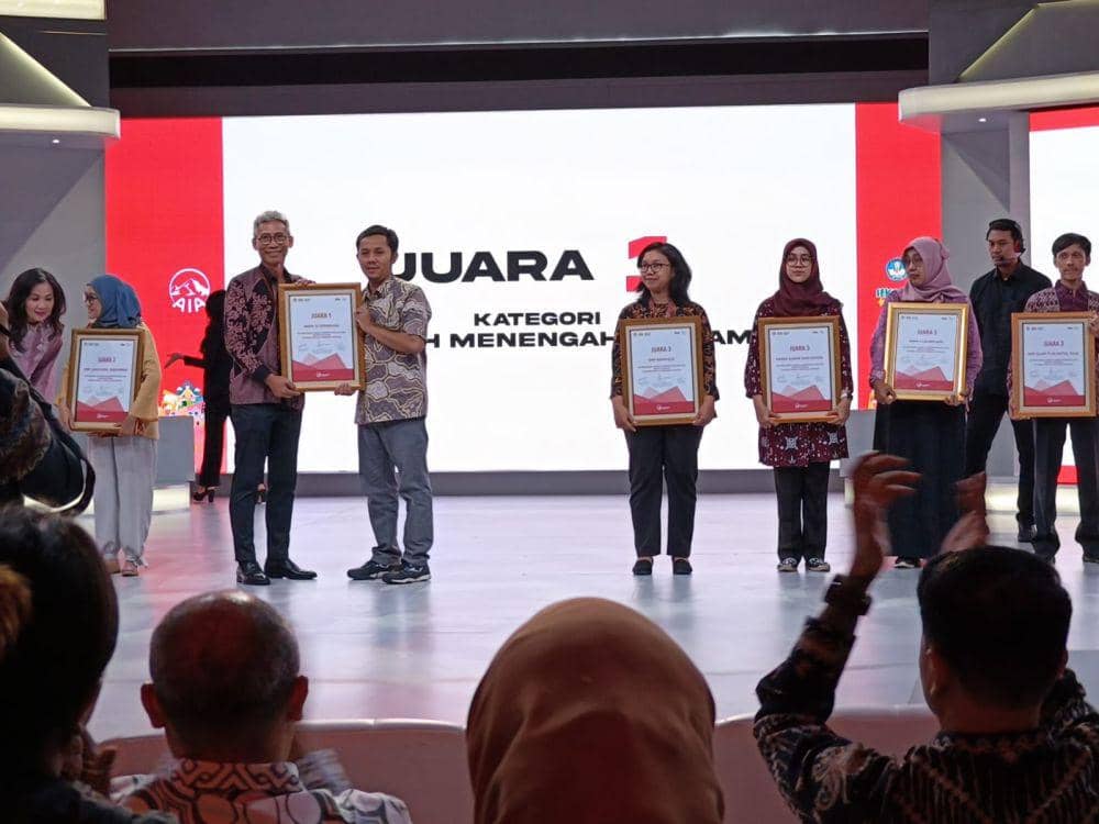 Sekolah Sehat ala SMP 22 Semarang Dapat Penghargaan Juara I Nasional