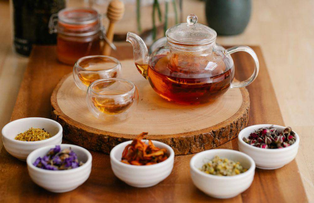 ilustrasi hidangan jamu dari bahan kering (pexels.com/ Anna Pou)