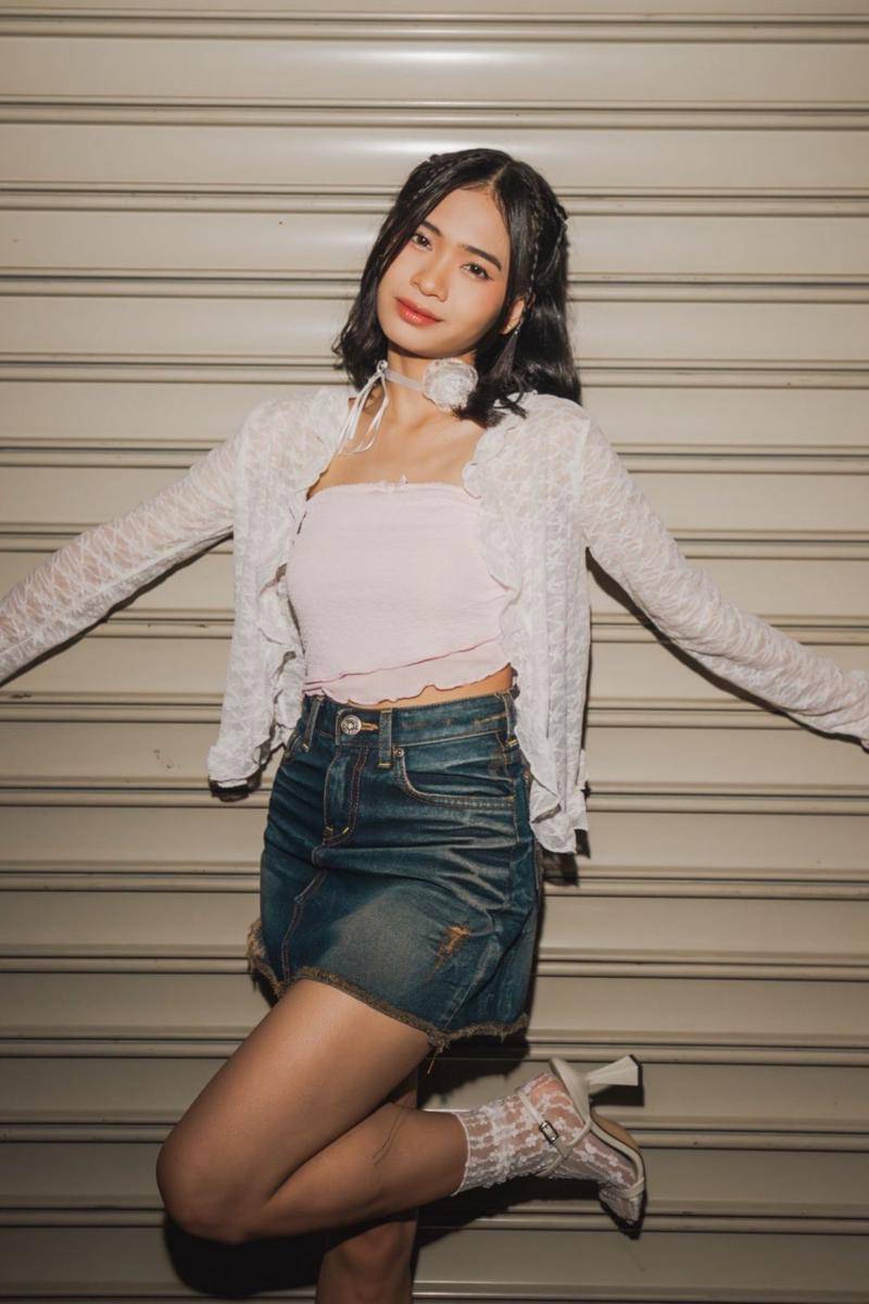 Flora JKT48 (x.com/s_florajkt48)