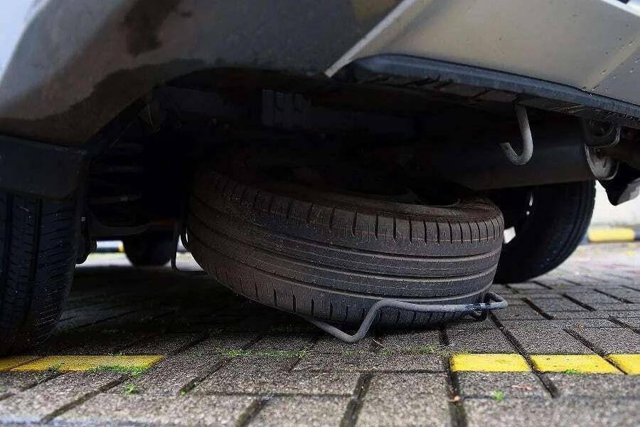 Kenapa ban serep di mobil gak boleh diisi nitrogen
