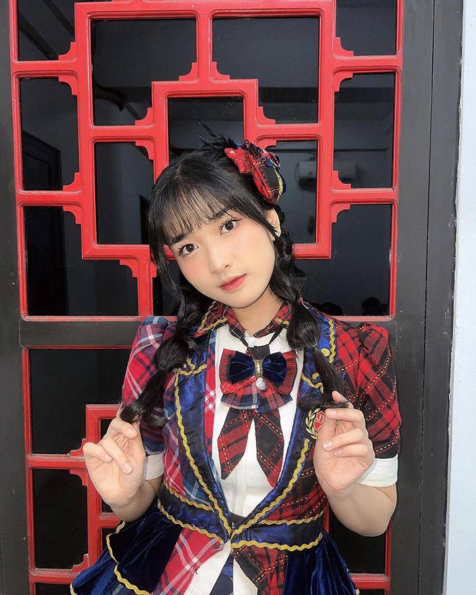 ragam gaya rambut Oniel JKT48 (instagram.com/jkt48.oniel)
