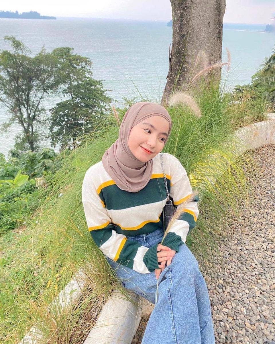 inspirasi OOTD ala Zakila Angel (instagram.com/bbyjiangel)