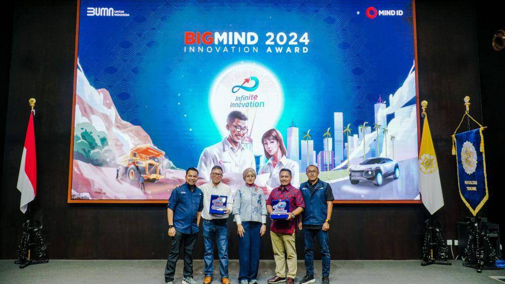 BUMN Holding Industri Pertambangan Indonesia (MIND ID) menyelenggarakan Roadshow BIGMIND 2024 di 4 kota besar, dari Yogyakarta, Makassar, Medan, hingga Bandung guna melakukan showcasing ratusan karya inovasi anak bangsa di sektor mineral Indonesia. (dok. MIND ID)