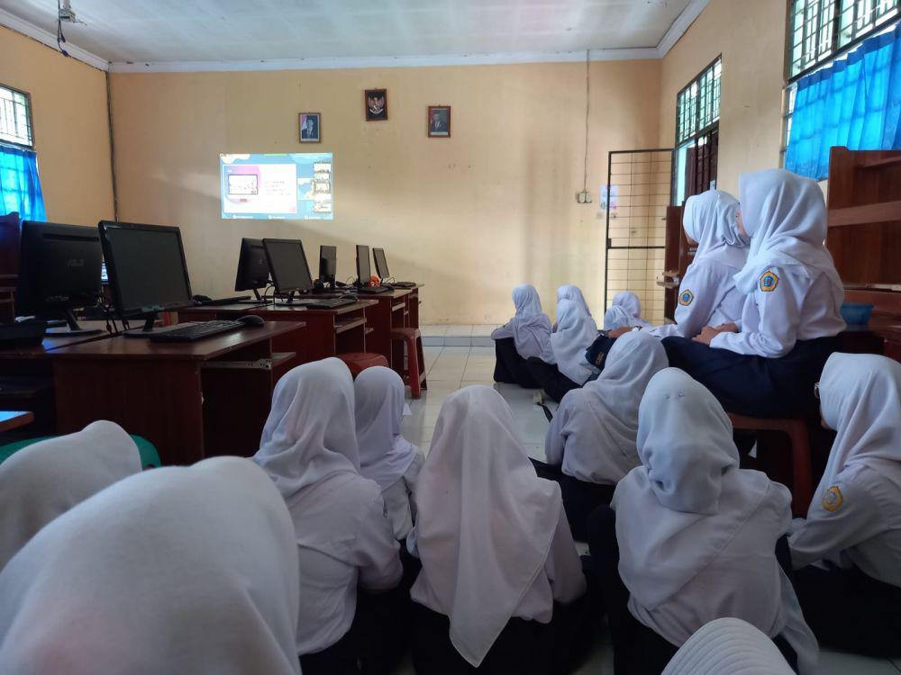Siswa Diajak Nobar Promosi Budaya Indonesia Lewat Konten Digital