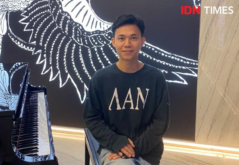 Sutradara soal Plesetan Judul How to Make Millions Before Grandma Dies