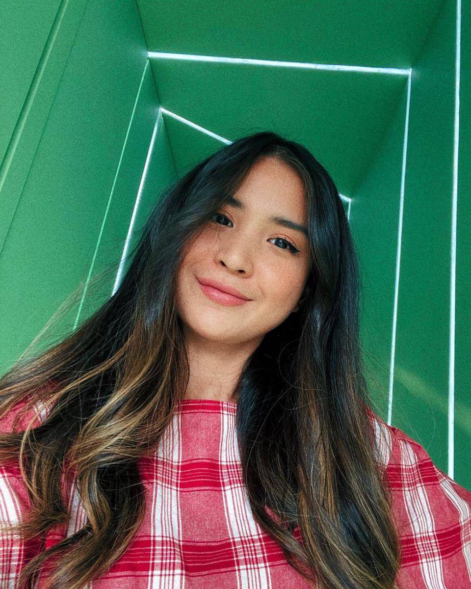 ide natural makeup look ala Putri Titian (instagram.com/putrititian)