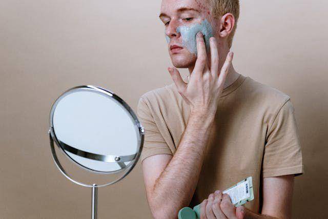 Ilustrasi wash off mask (pexels.com/cottonbro studio)