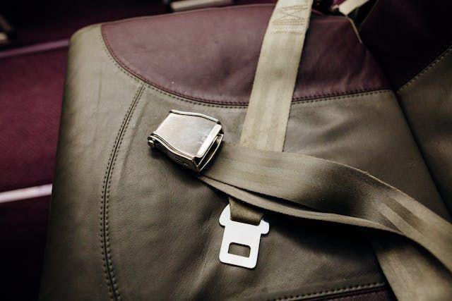 Kapan Seat Belt Wajib Digunakan di Pesawat Terbang?