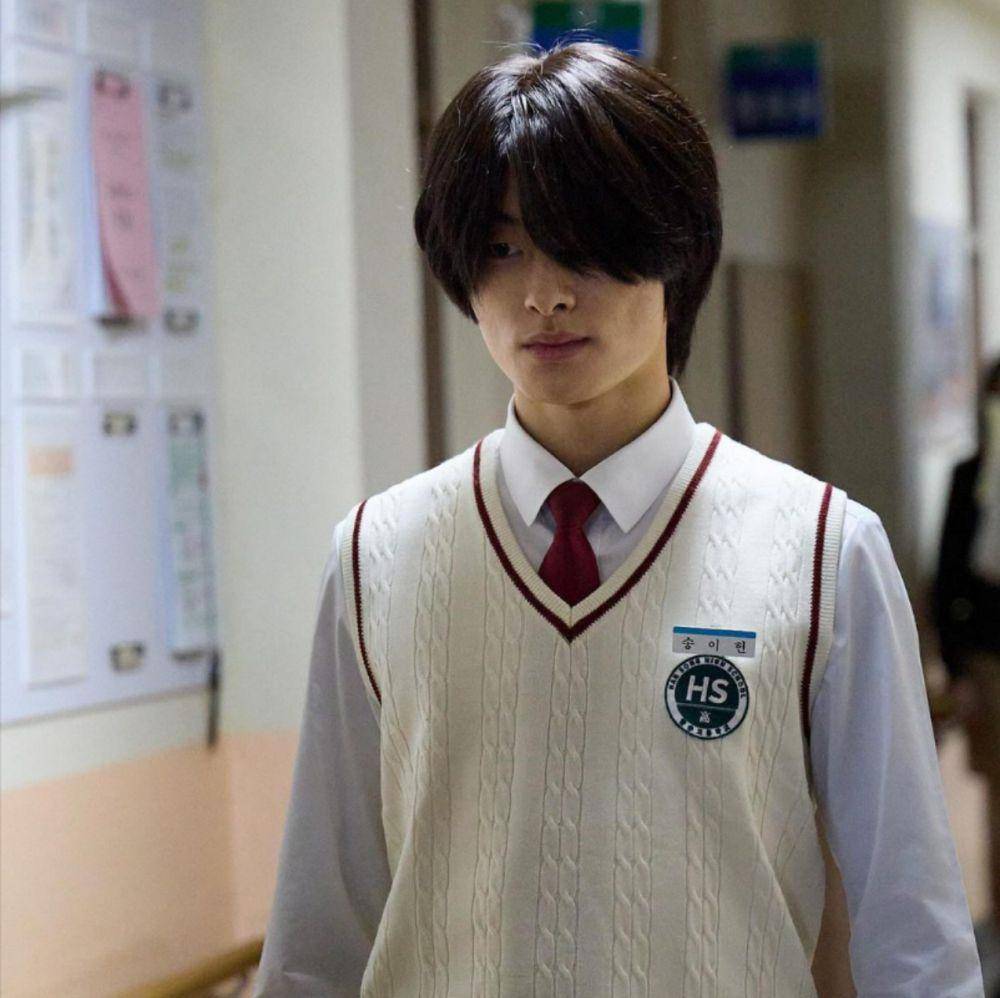 still cuts drama High School Return of a Gangster (instagram.com/official_jopog)