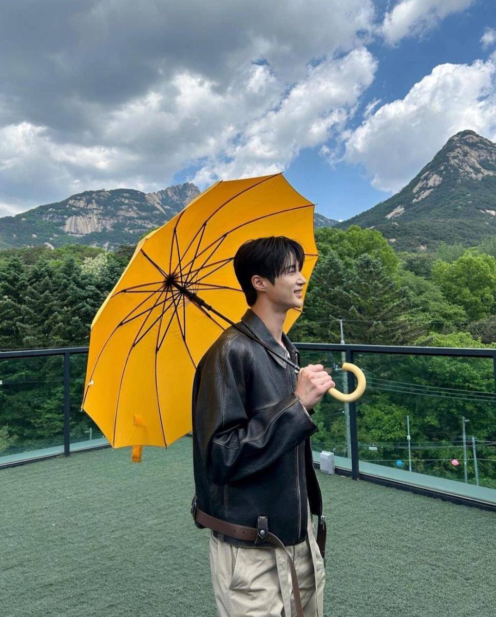 Potret Byeon Woo Seok (instagram.com/byeonwooseok)