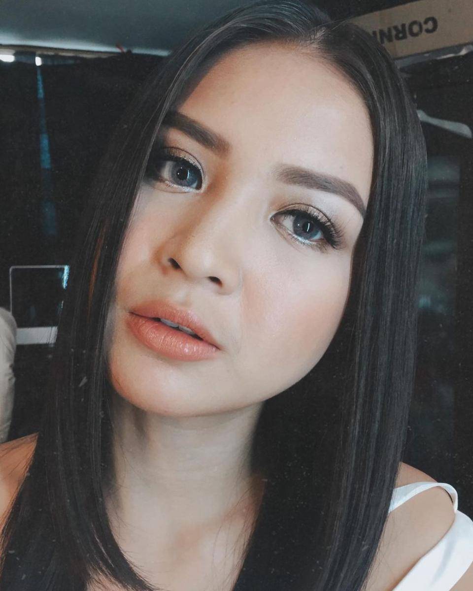 ide natural makeup look ala Putri Titian (instagram.com/putrititian)