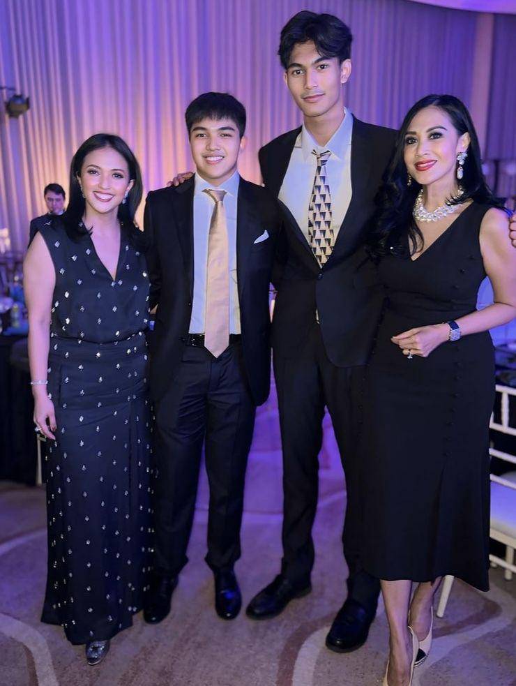 potret Diah Permatasari hadiri gala dinner class Marco (instagram.com/dps_diahpermatasari)