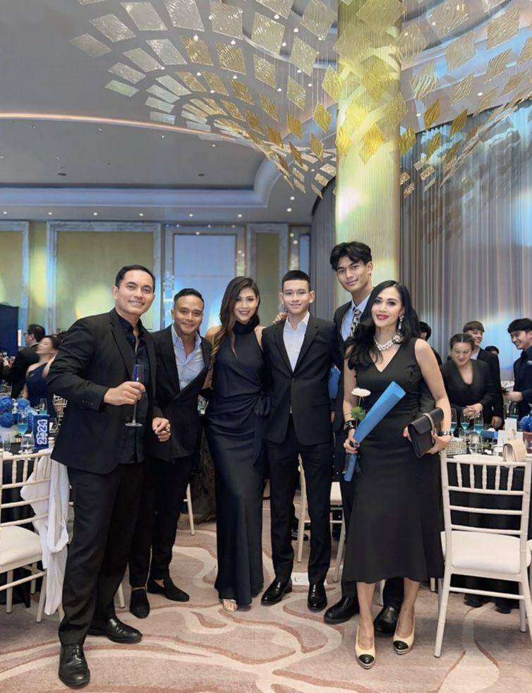potret Diah Permatasari hadiri gala dinner class Marco (instagram.com/dps_diahpermatasari)