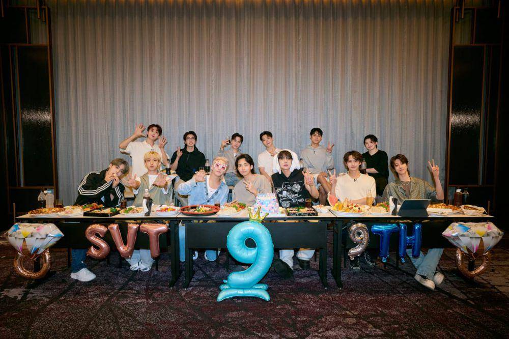 SEVENTEEN (twitter.com/pledis_17)