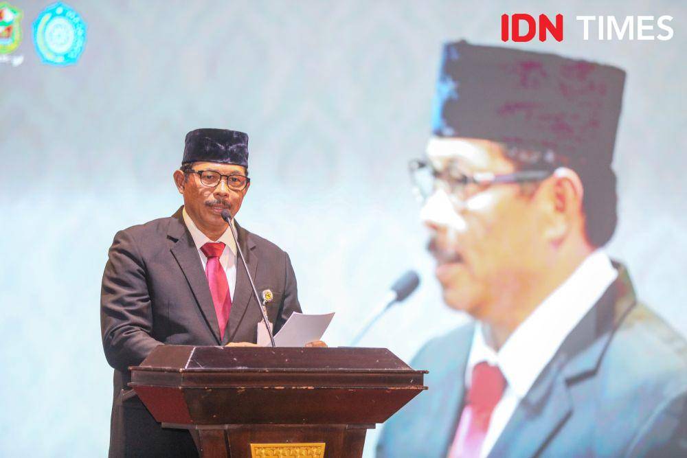 Pj Gubernur Jateng Nana Sudjana. (IDN Times/Fariz Fardianto)