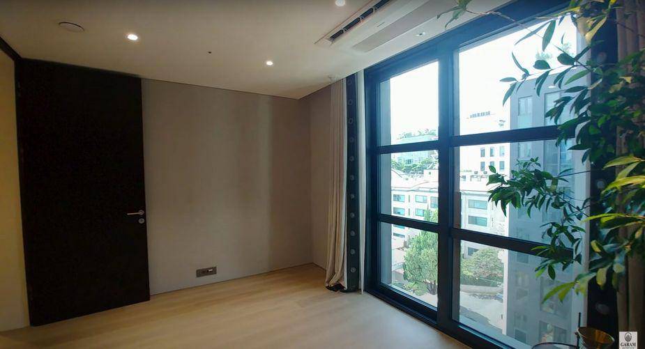 potret apartemen Hoshi SEVENTEEN seharga Rp60 Miliar (youtube.com/Garam Realty)